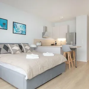 jaktorowska-superior-apartment.warsawhotelspoland.com/